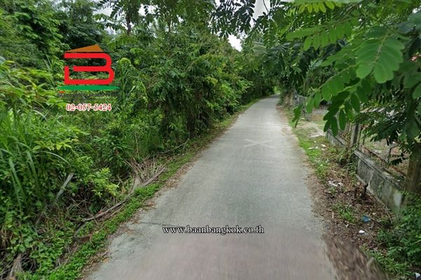 ที่ดินเปล่า เนื้อที่ 2-1-31.7 ไร่ ใกล้วัดมะม่วงตลอด ถนนเลียบคลองคูพาย ตำบลนาสาร อำเภอเมืองนครศรีธรรมราช จังหวัดนครศรีธรรมราช