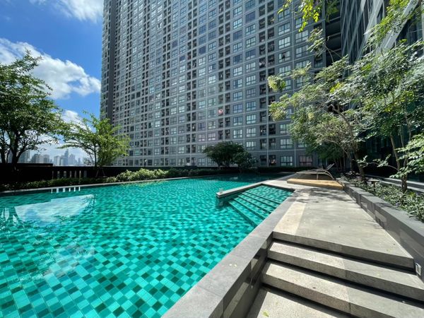 Ideo Sathorn Thaphra, condo by Sathorn-Thaphra, near BTS Pho Nimit, only 300 meters, floor 12A, 1 bedroom, 1 bathroom, area 30.68 sq m., price 2.67  MB.*