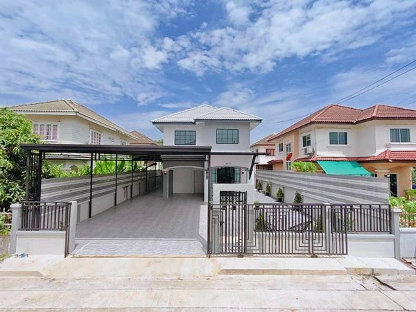 บ้านหลังใหญ่ 5 ห้องนอน รีโนเวทใหม่ พร้อมอยู่! | KC Garden Home 9