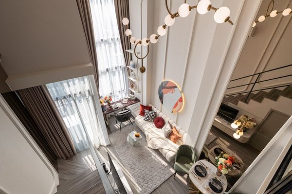 IDEO Ramkhamhaeng-Lamsalee Station Studio Hybrid, ready to move in, 2 floors, airy room.