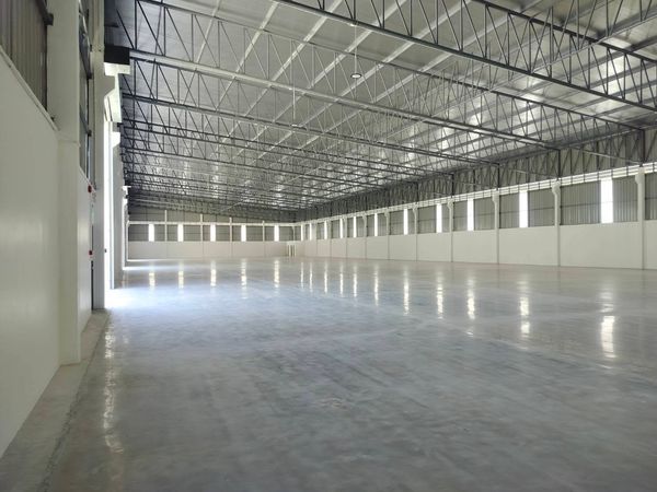 For Rent, 📦 WAREHOUSE 📐 Area: 2,570 sq.m.✂️ Available for Partial Lease🟡 Yellow Zone 📍 Bang Lamung, Chonburi 