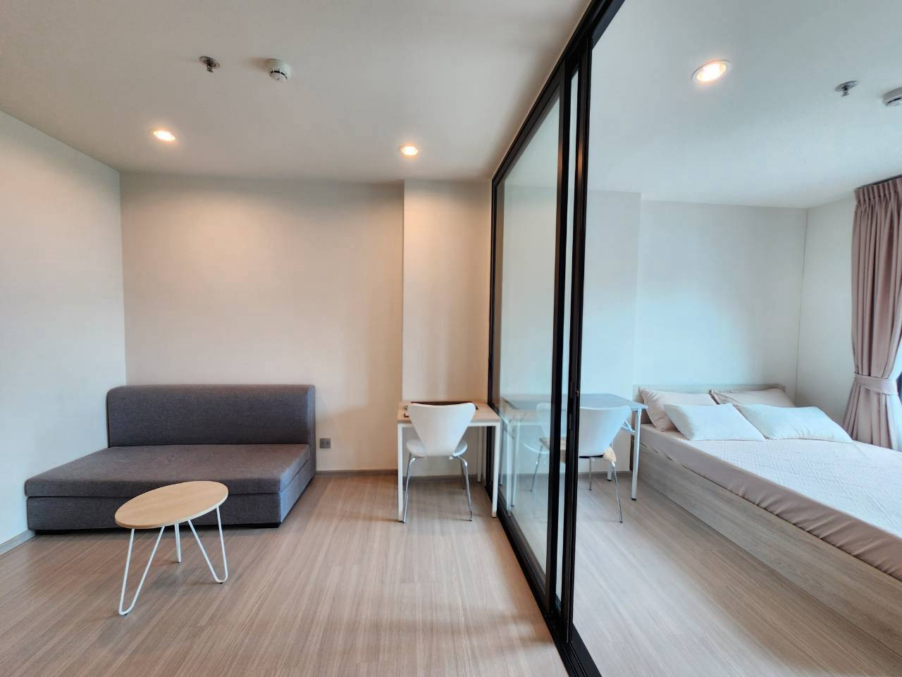 PFD-09277 Condo for rent, Aspire Erawan Prime, fully furnished, ready to move in, next to BTS Chang Erawan✨