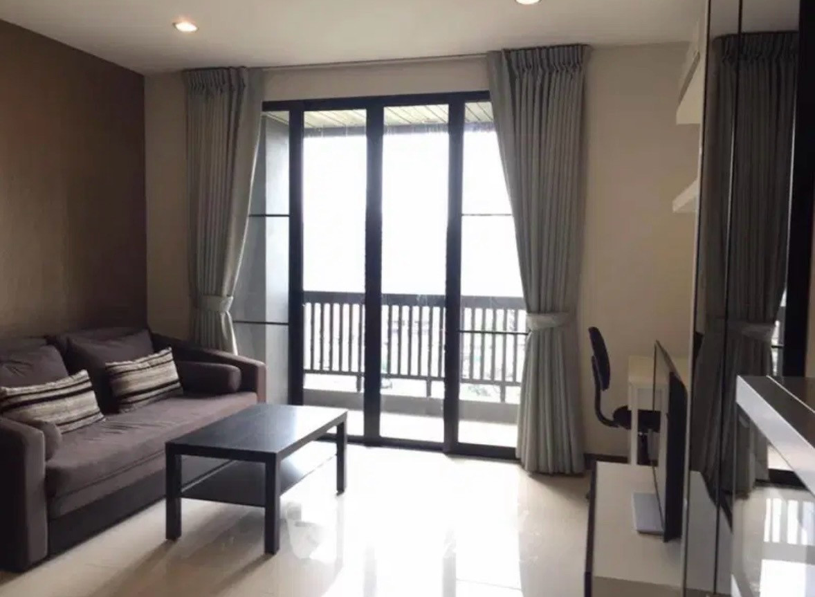For sale, for rent, beautiful room size 50 sq m., near BTS Phra Khanong.