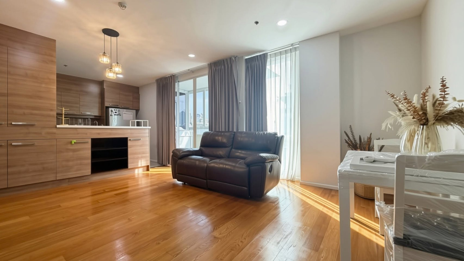 Villa Sikhara 🏙️2Beds 2Baths with Bathtub Very Spacious in Thonglor Area