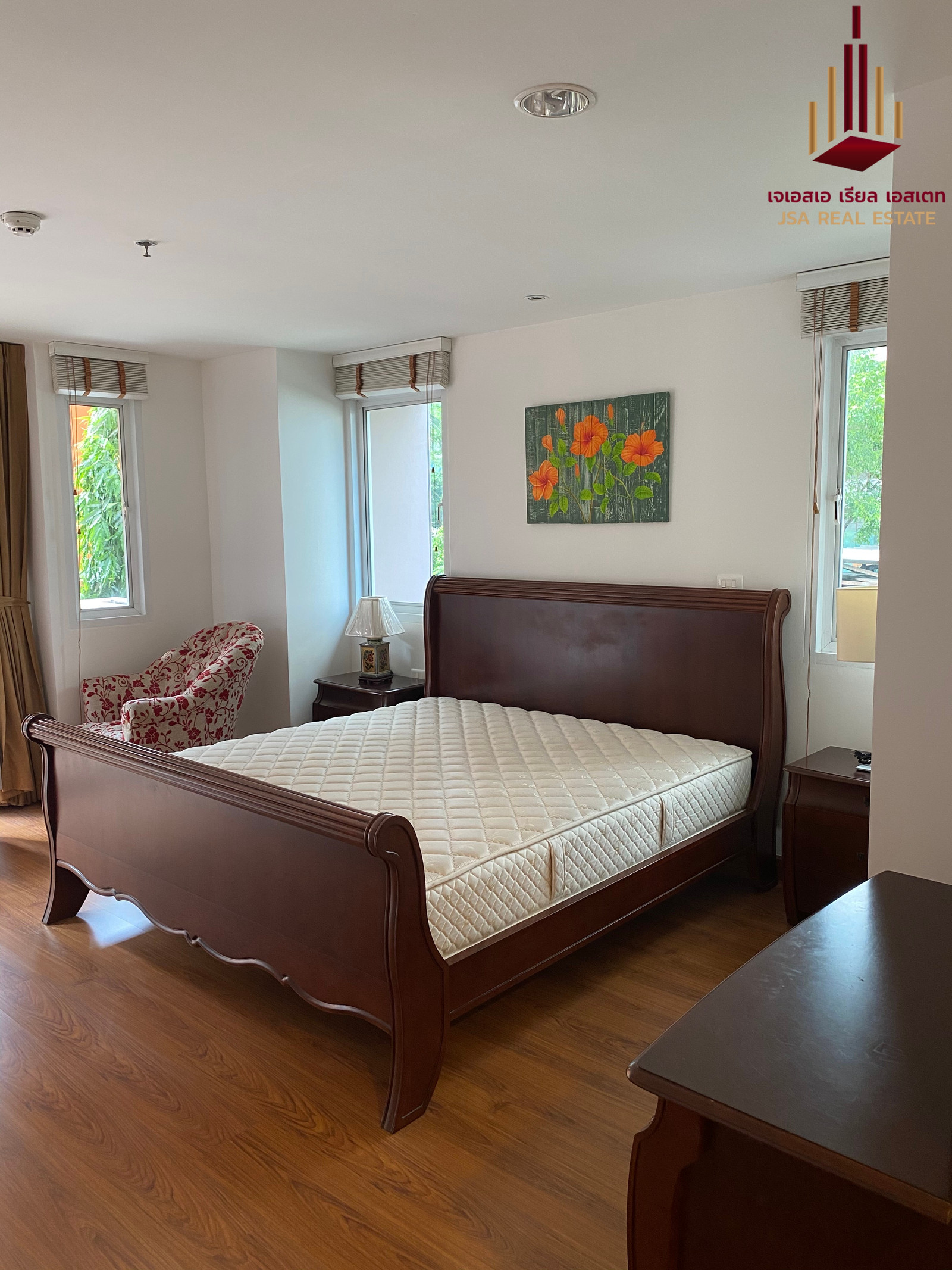 ✨ For Sale: Serene Place Condo ✨ 💰 Only 14,950,000 THB