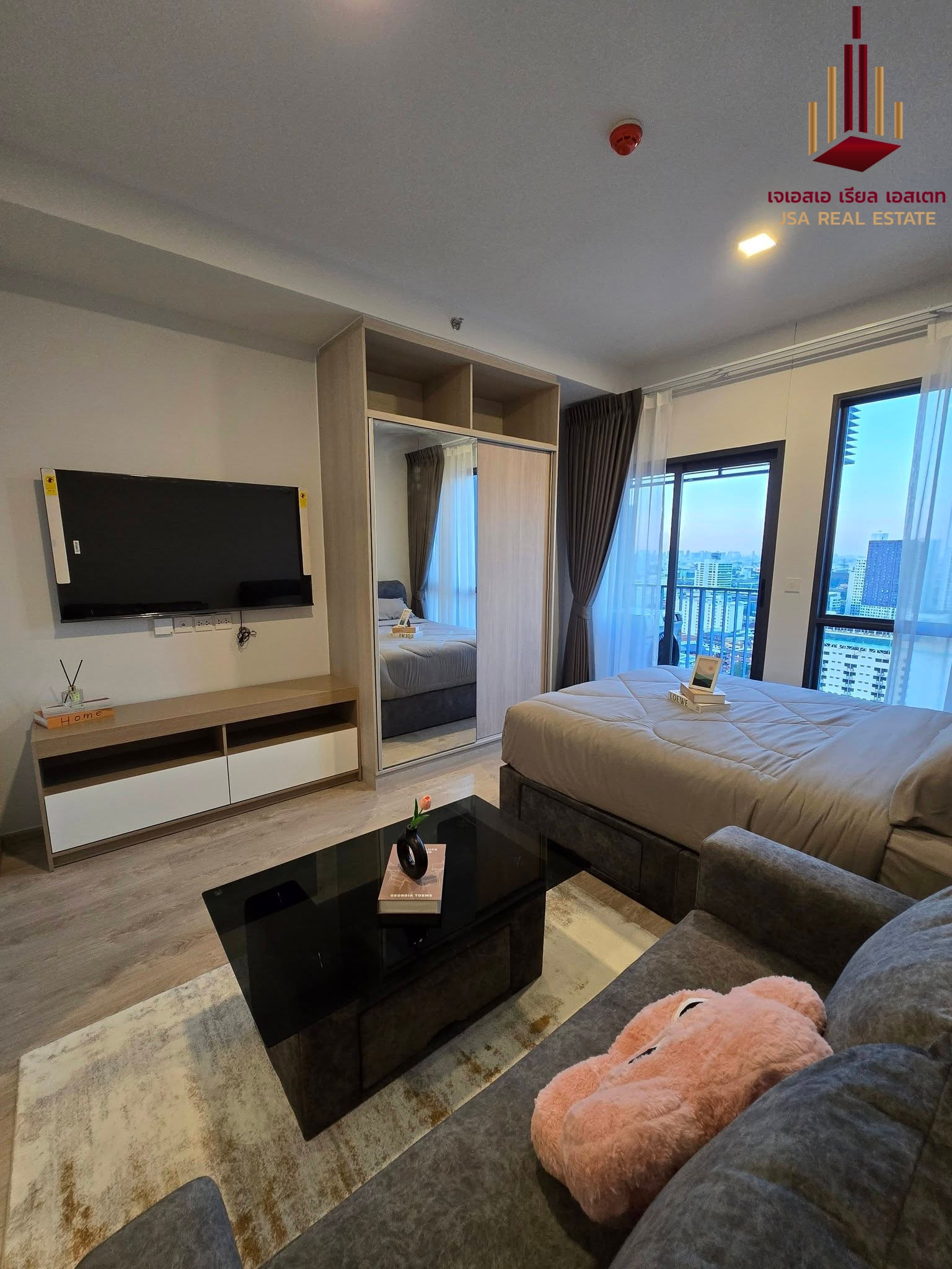 ✨ For Rent: The Tree Pattanakarn - Ekkamai Condo ✨ 💰 Only 14,000 THB/month