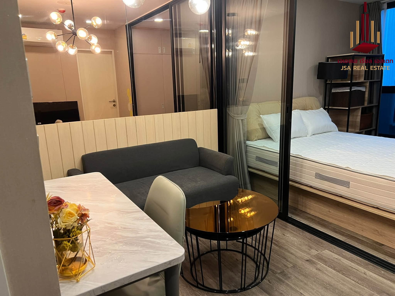 ✨ For Rent: Atmoz Ratchada - Huaikwang Condo ✨ 💰 Only 18,000 THB/month