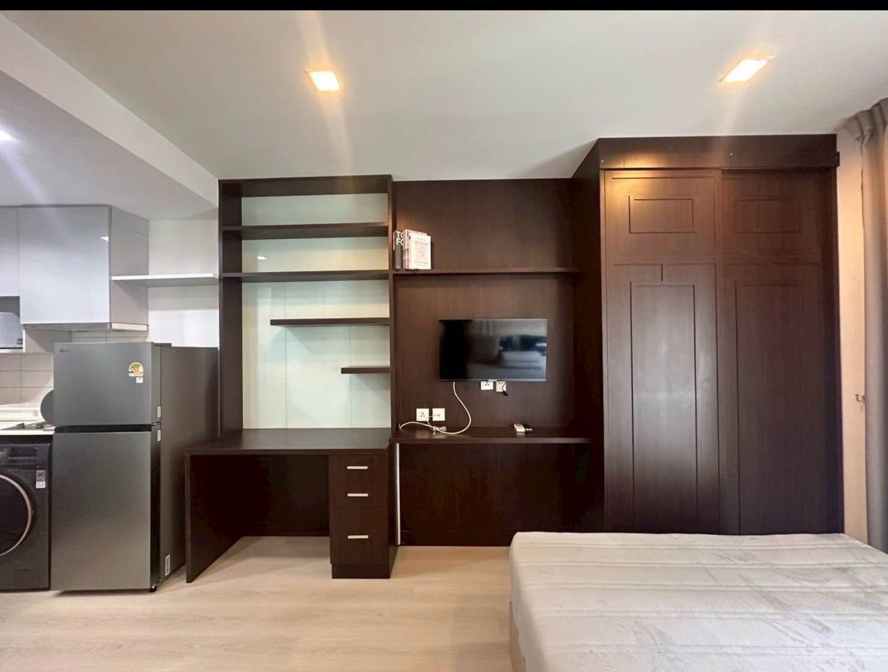 Ideo Mobi สุขุมวิท 81 /studio room 21 ตรม./ ชั้น 14/ 13,000 – รูปที่ 3