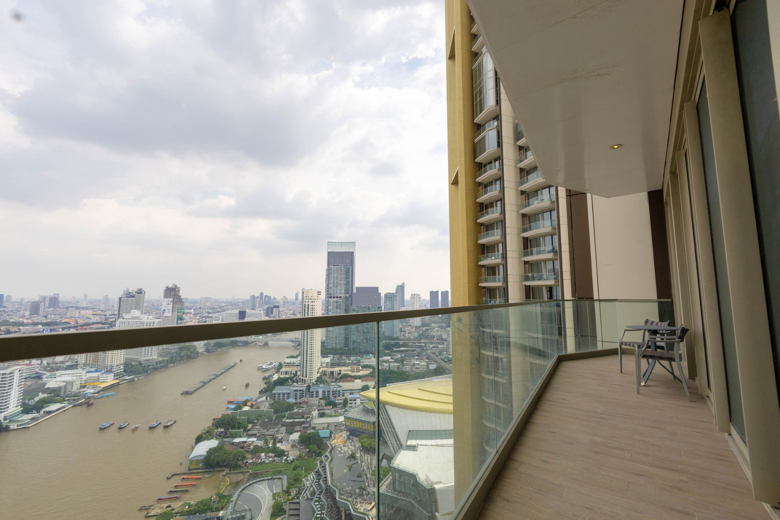 For Rent 2 BEDS 280K @ The Residences at Mandarin Oriental Bangkok
