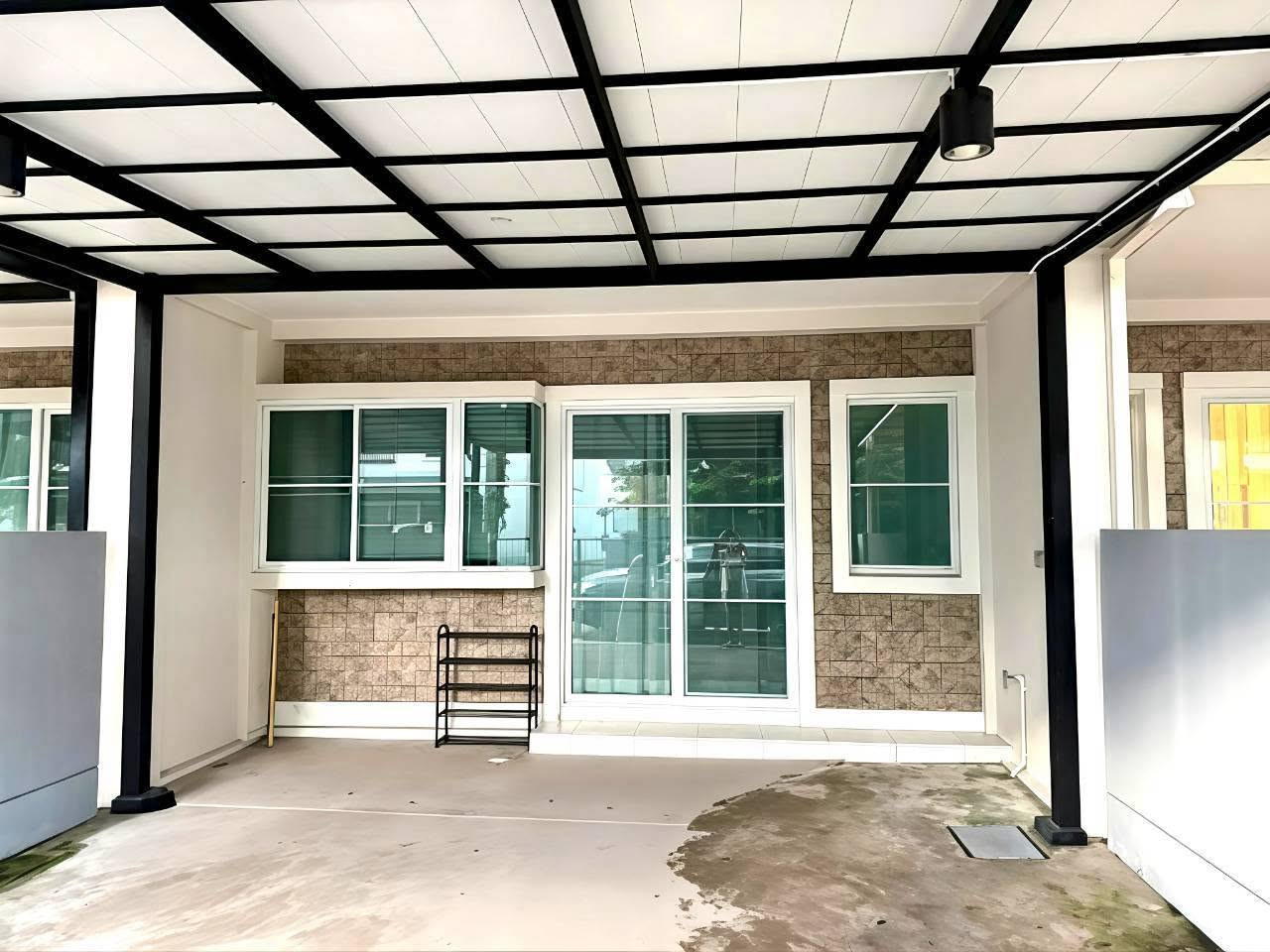 Townhouse for rent, Indy project Bangna-Ramkhamhaeng2