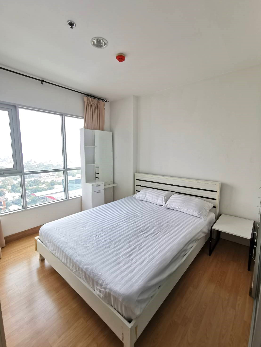 💥 [ 𝐏-𝟏𝟑𝟖𝟐𝟑𝟑 ] FOR RENT : แอสปาย พระราม 4 ตรงข้าม ม.กรุงเทพ! ใกล้ BTS เอกมัย 𝟏𝟐,𝟎𝟎𝟎 บาท/ด. | Line @easycondoplus | 099-229-6397 