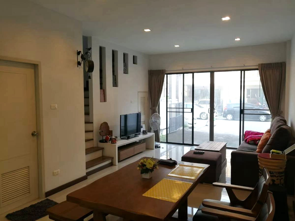 🏡 ทาวน์โฮม 3 ชั้น ฟังก์ชันครบ ในงบ 3 ล้านบาท! ✨ อีโค สเปซ เกษตร-นวมินทร์ | 3,000,000 บาท – รูปที่ 4