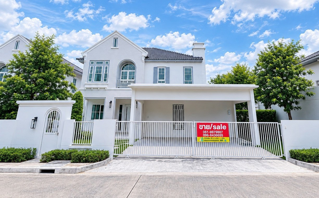 🔥 Loss of almost a million! Large detached house, beautiful edge plot, never lived in. At a great price 🏡 Chaiyaphruek Village, Phetkasem 69 📍 Behind the beginning of the project, good location, private, lots of space around the house 💰 Selling for only 8