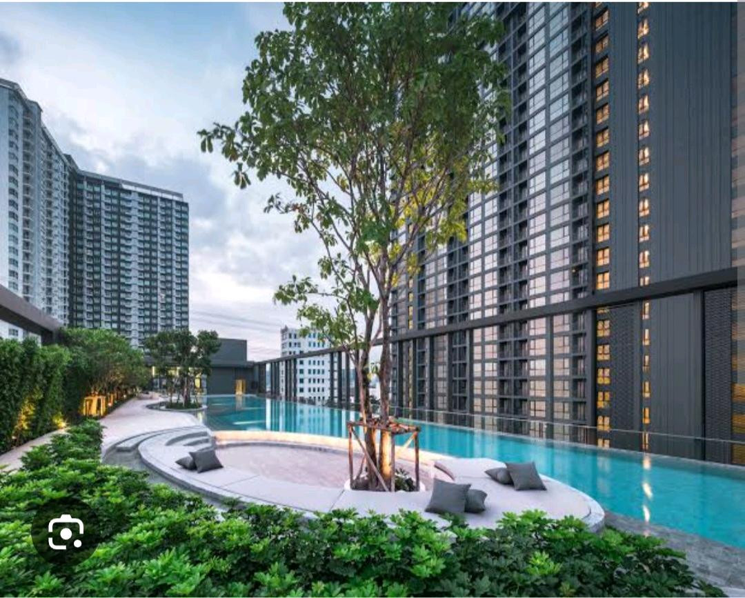 🍑Available and ready to move in🍑 The line 📍Wongsawong