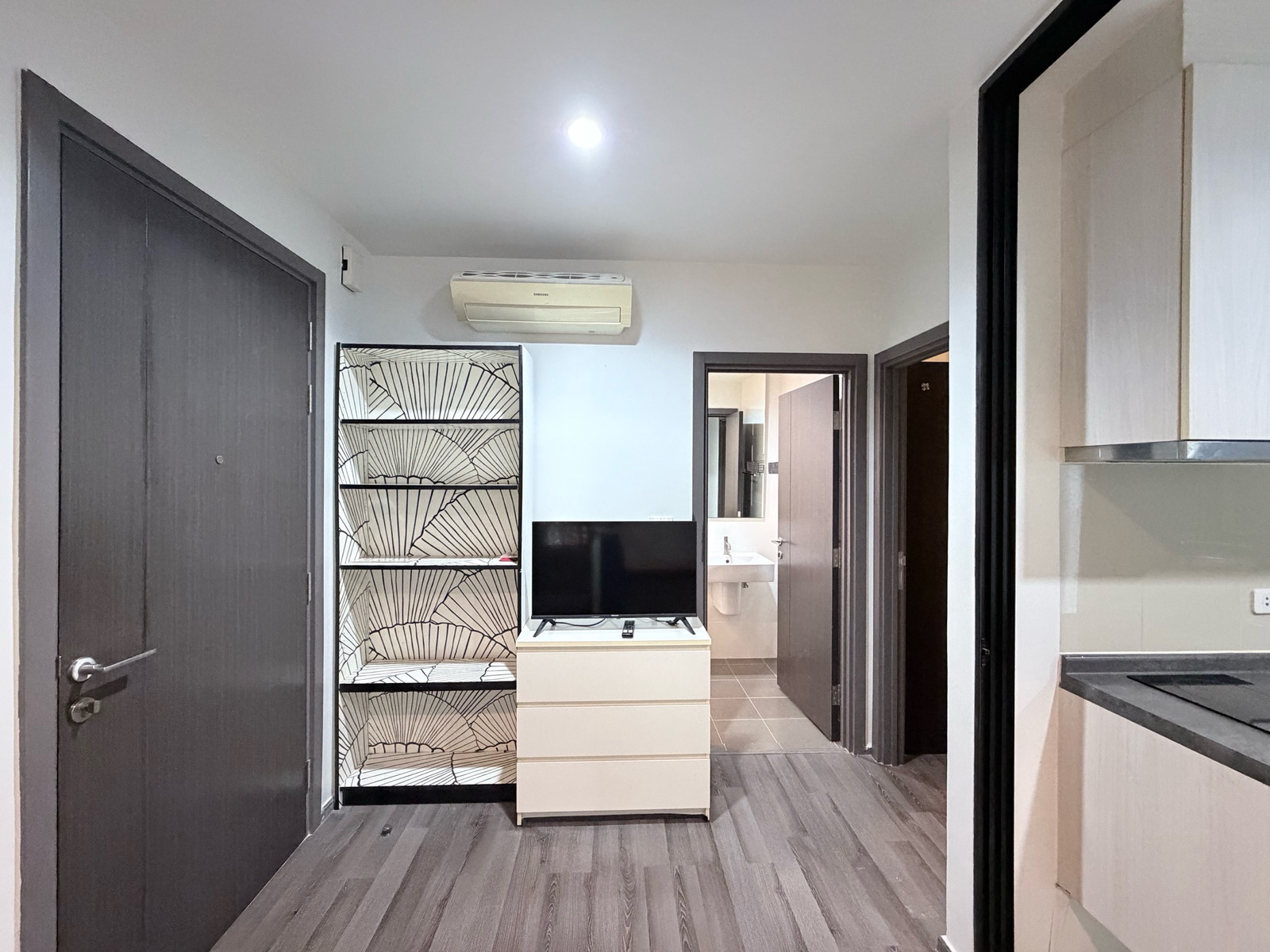 For rent The Base Park West Sukhumvit 77 
