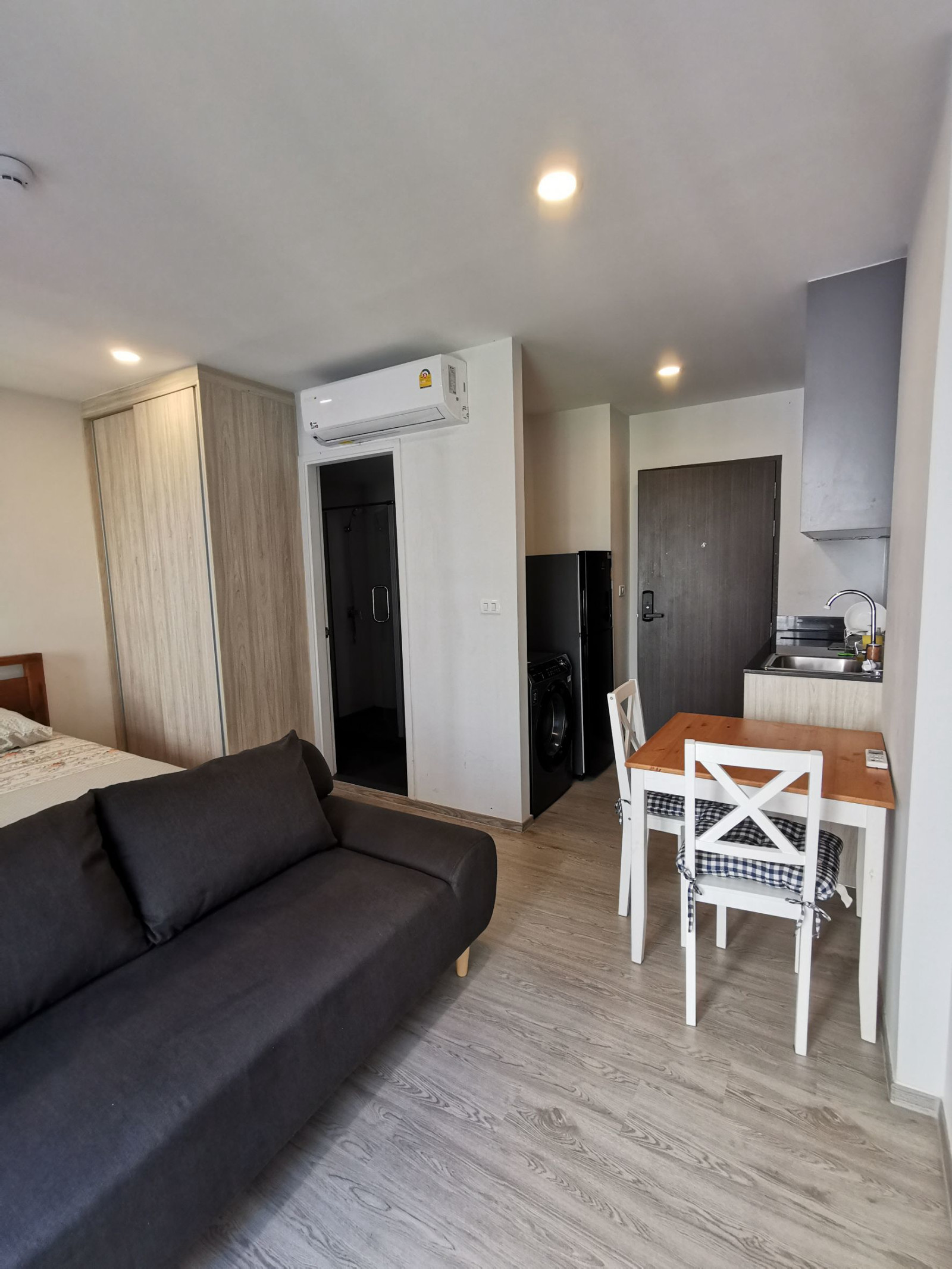 ห้องสวย วิวสระ! ปล่อยเช่า Dolce Lasalle (ลาซาล 7) ใกล้ BTS แบริ่ง – รูปที่ 3
