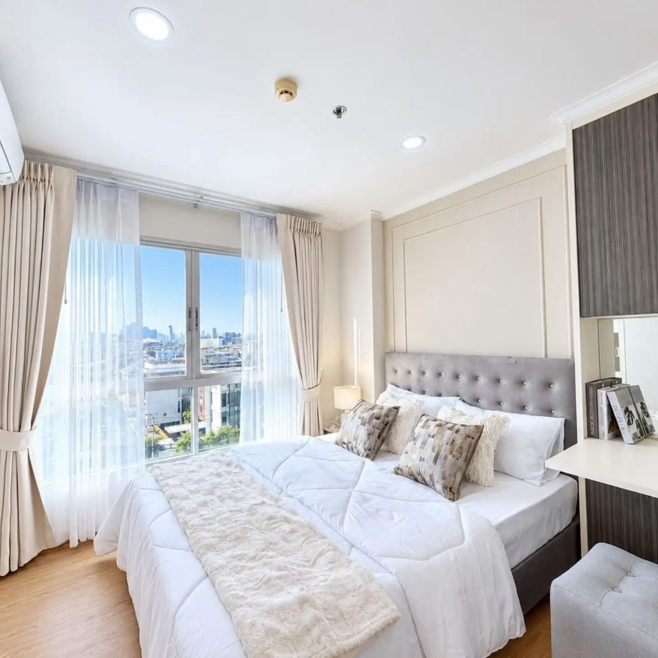 ME2500688 Newly decorated room for sale, Lumpini Place Ratchayothin, fully furnished, ready to move in, next to BTS Ratchayothin. ME2500688 Newly decorated room for sale, Lumpini Place Ratchayothin, fully furnished, ready to move in, next to BTS Ratchayothin.