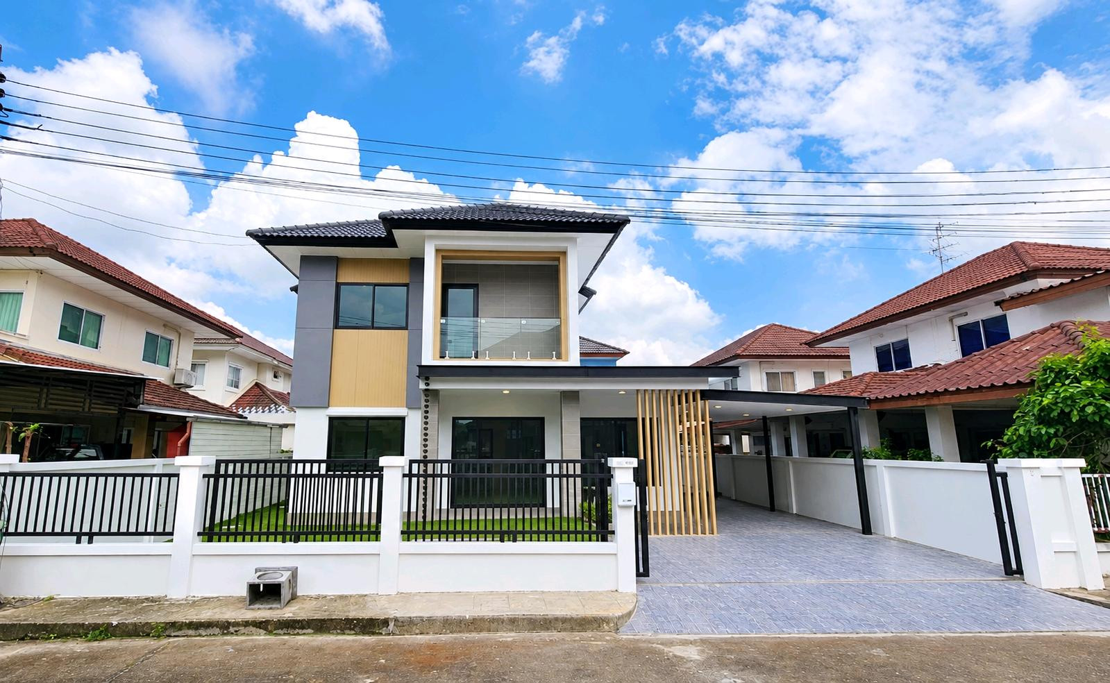 🔥ขายบ้านเดี่ยวรีโนเวทใหม่ ม.ประดับดาว โครงการ 5-6 ซอยท่าอิฐ เนื้อที่ 56 ตรว.