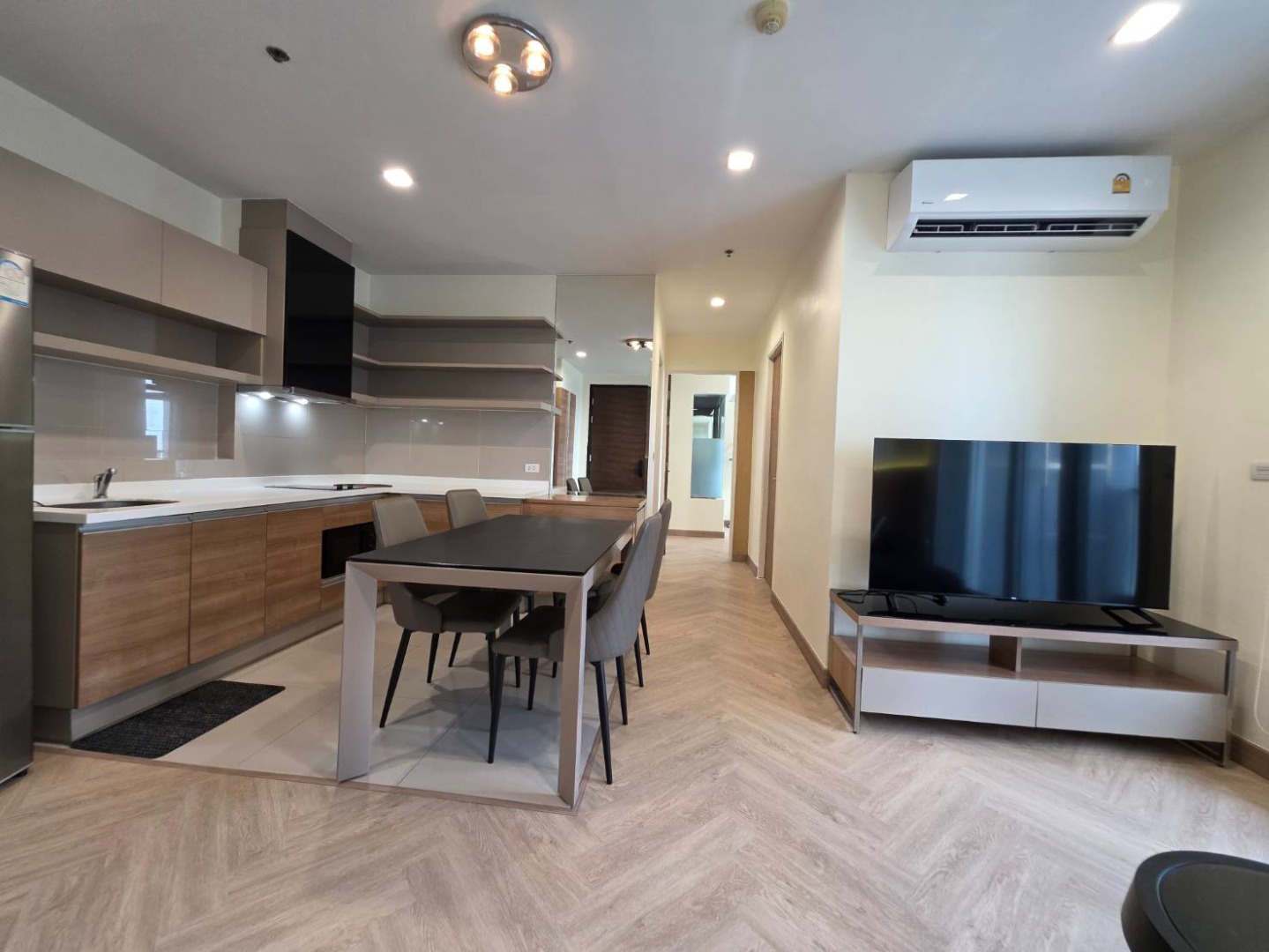 🚆 Condo for rent near BTS On Nut – Spacious 65 sq.m. unit on the 27th floor | 2 Bedrooms, 2 Bathrooms | Great Sukhumvit connection with easy access to the city | Close to Lotus’s Sukhumvit 50 and Century | 38,000 Baht/month. 🚆 Condo for rent near BTS On Nut – Spacious 65 sq.m. unit on the 27th floor | 2 Bedrooms, 2 Bathrooms | Great Sukhumvit connection with easy access to the city | Close to Lotus’s Sukhumvit 50 and Century | 38,000 Baht/month.