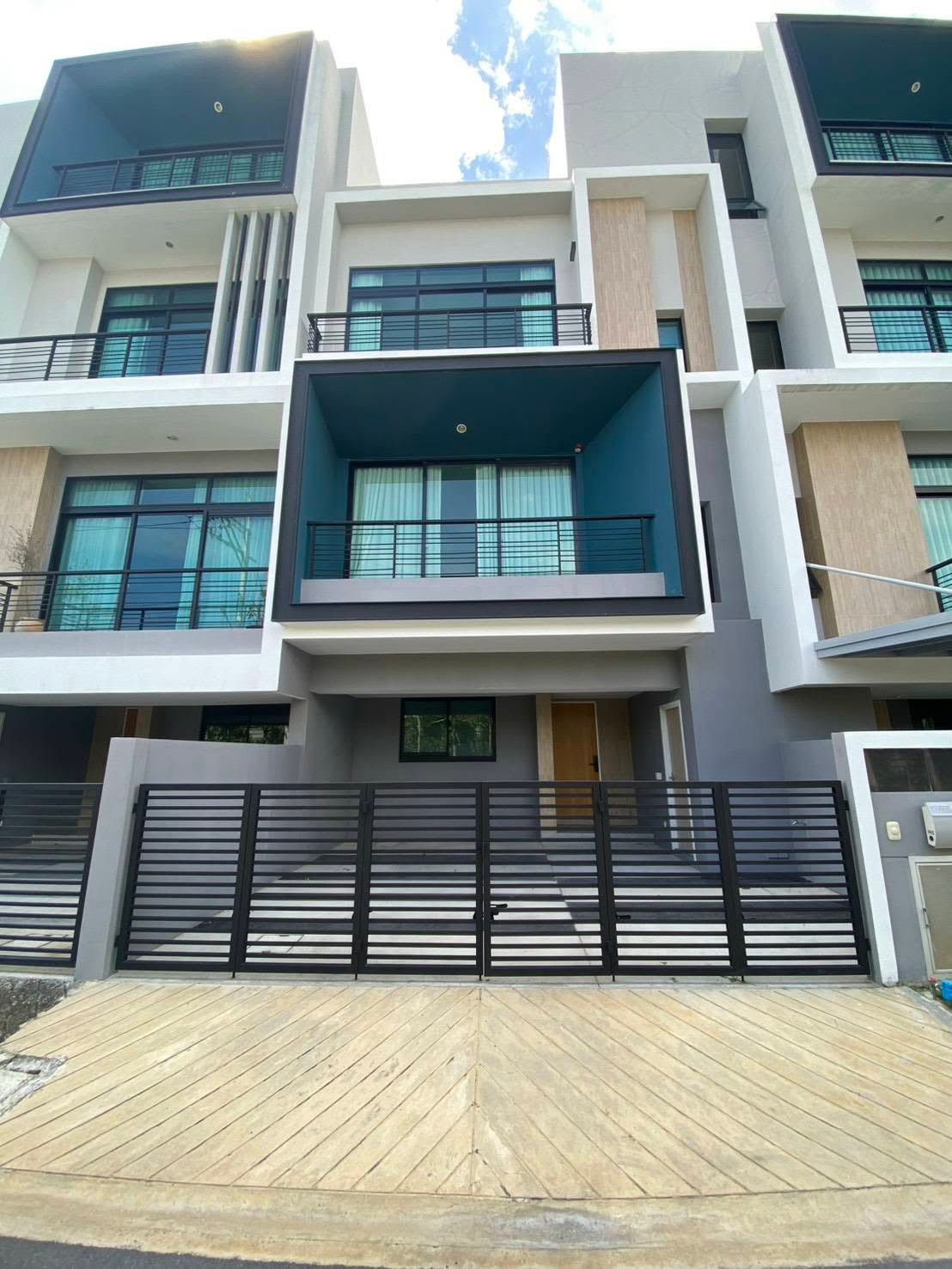 🏡 House for rent Nirvana Define Krungthep Kreetha, beautiful house, complete functions, ready to move in.