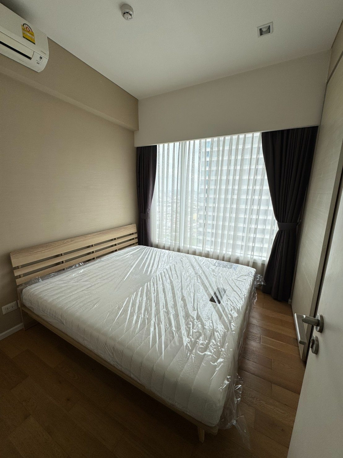 🏢✨ For rent, The Saint Residence, beautiful room, 32nd floor 🔥 📐 31 sq m. | 1 bedroom, Building B 🚆 near BTS Lat Phrao Intersection and MRT Phahon Yothin 💰 1 year: 15,000 baht/month 💰 2 years: 14,000 baht/month 💰 3 years: 13,500 baht/month 🏢✨ For rent, The Saint Residence, beautiful room, 32nd floor 🔥 📐 31 sq m. | 1 bedroom, Building B 🚆 near BTS Lat Phrao Intersection and MRT Phahon Yothin 💰 1 year: 15,000 baht/month 💰 2 years: 14,000 baht/month 💰 3 years: 13,500 baht/month