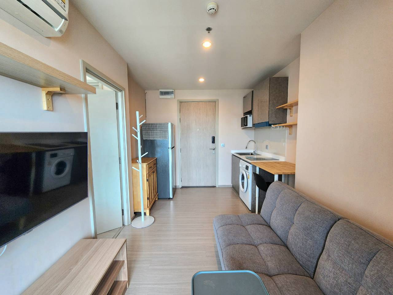PFD-09276 Condo for rent, Aspire Erawan Prime, fully furnished, ready to move in, next to BTS Chang Erawan ✨