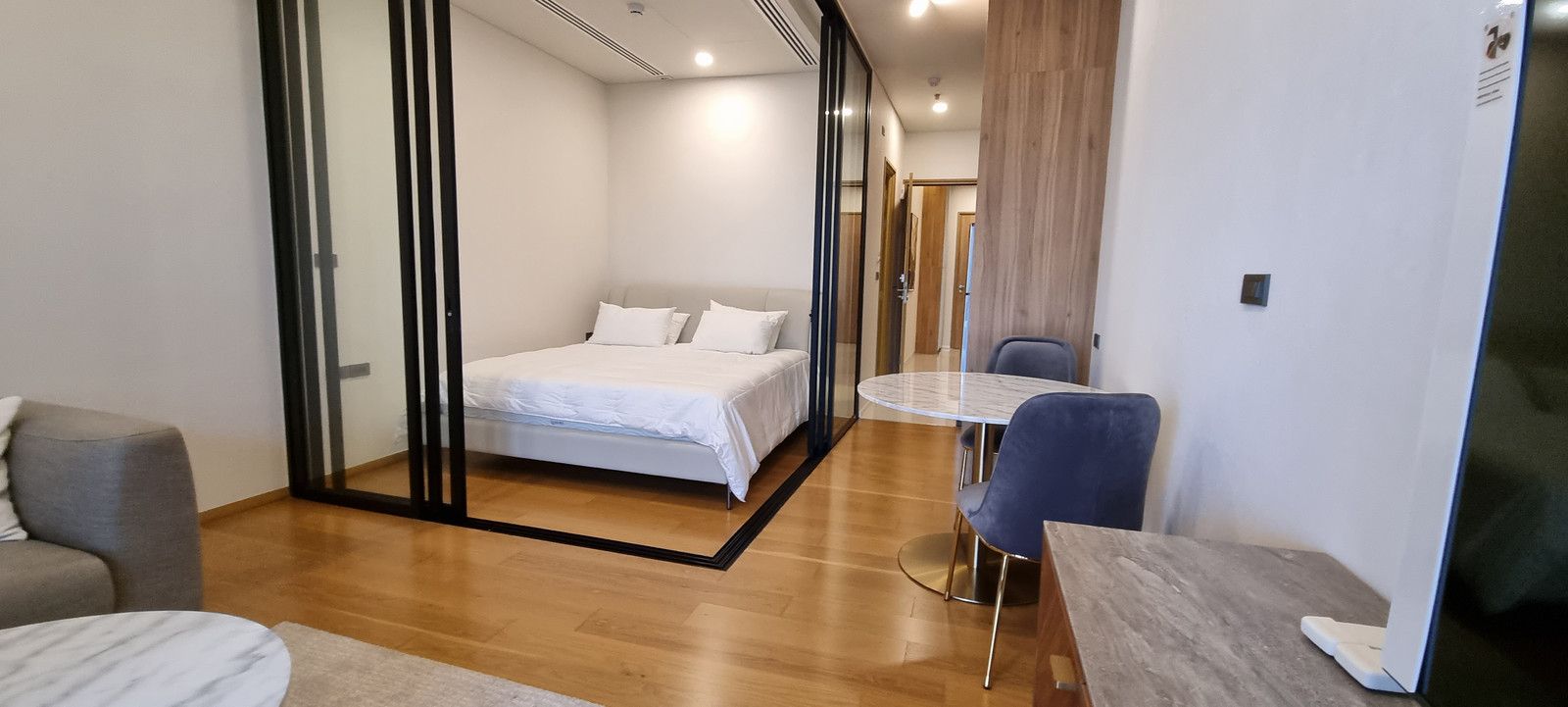 ให้เช่า คอนโด ไซมิส เอ็กซ์คลูซีฟ สุขุมวิท 31 (Siamese Exclusive Sukhumvit 31)  ชั้น 16 พื้นที่ 47.16 Sqm. เครื่องใช้ไฟฟ้าและเฟอร์นิเจอร์ ครบ พร้อมอยู่  ค่าเช่า 40,000 บาท/เดือน – รูปที่ 4