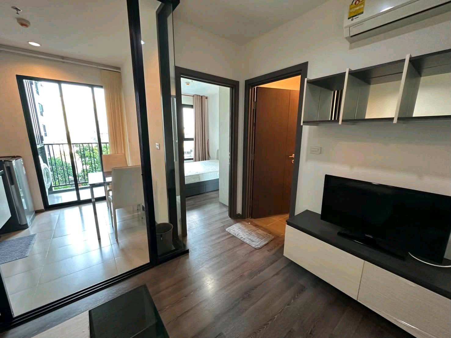 ขายด่วน! คอนโดสุขุมวิท ใกล้รถไฟฟ้า BTS คอนโด The base park east สุขุมวิท 77 – รูปที่ 2