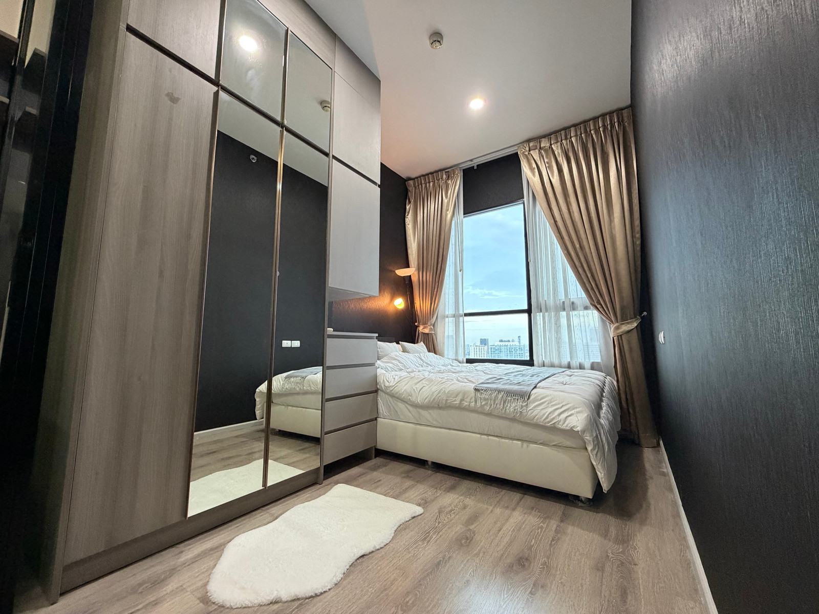 ✨🏢คอนโดไนท์​บริดจ์​ ไ​พ​ร์ม​ รัชโยธิน  1 ห้องนอน 🛏️ ✨ตกแต่งใหม่ทั้งห้อง สวยจัดเต็ม🌟 🛏️ที่นอนใหม่ ชุดเครื่องนอนใหม่ อย่างดี ย้ายกระเป๋าเข้าอยู่ได้ – รูปที่ 4