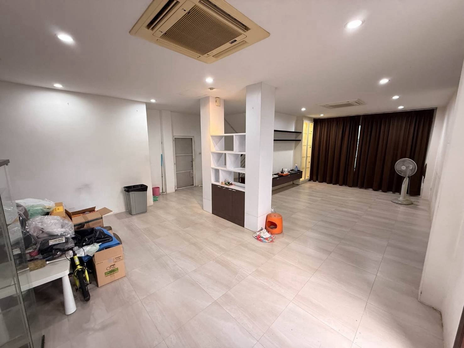 For Sale/Rent • Rama 9 Soi 62 3 Storey Detached House • 400 SQ.M. |77 SQ.Wah | Tel./Line 0889797878 – รูปที่ 3