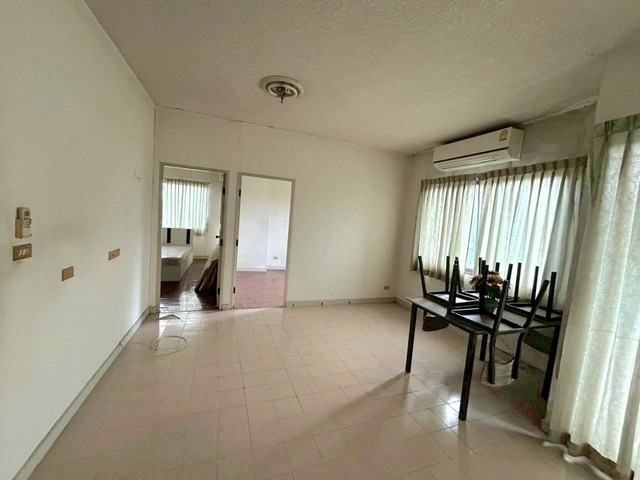 Condo for sale, The Village Bangkok 1, Bangna Km.1, large room, 64 sq m, price only 1.5 million, good location, near BTS Bangna station. – รูปที่ 2