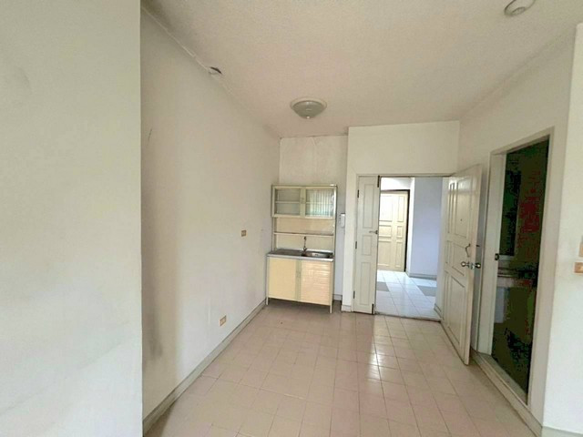 Condo for sale, The Village Bangkok 1, Bangna Km.1, large room, 64 sq m, price only 1.5 million, good location, near BTS Bangna station. – รูปที่ 4