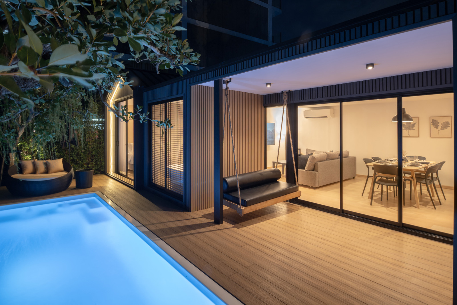 Poolvilla for rent, Soi Sukhumvit 50, can be rented under the name of a company, house size 85 sq m.
