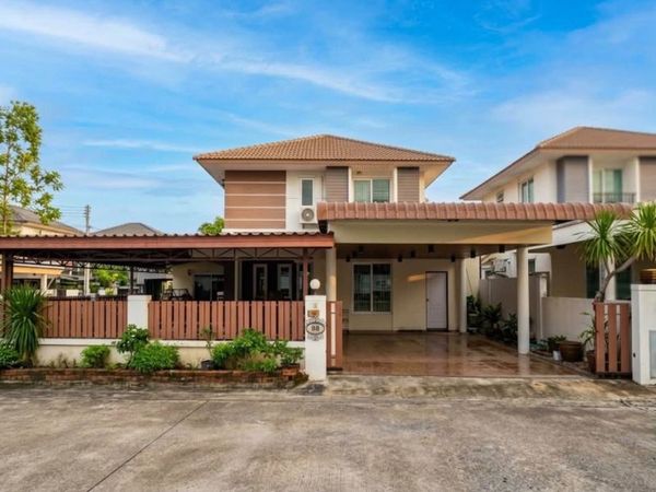 ขายบ้านหลังมุม หมู่บ้าน Village Park ศรีราชา ใกล้ J-PARK / มอเตอร์เวย์