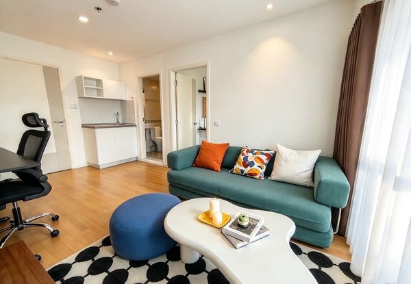 Kasetsart University student looking for a room to stay with a friend Must see this room!