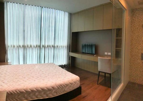 73 sq.m room on 17fl  34k