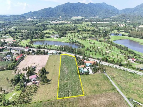 ขายที่ดินทำเลทอง โซนธรรมชาติ ใกล้เขาเขียว & อ่างเก็บน้ำบางพระ หน้ากว้างติดถนน