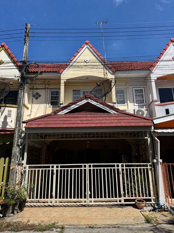 🏡 ทาวน์โฮม 2 ชั้น 3 ห้องนอน งบไม่ถึง 2 ล้าน! ✨ หมู่บ้านวิเศษสุขนคร 19 เฟส 1 | เพียง 1.65 ล้านบาท
