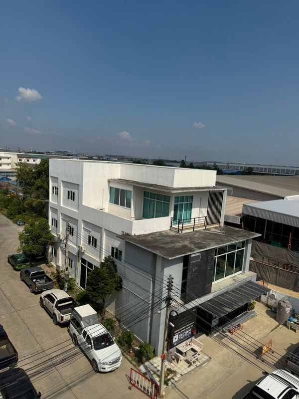 For Sale – 3-Storey Home Office, Amata City Chonburi (S03-1656) 