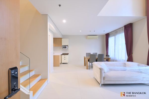 🏙️ FOR SALE | VILLA ASOKE 💰 Selling Price: THB 10,300,000 🔑 Sold with Tenant | Investment Opportunity