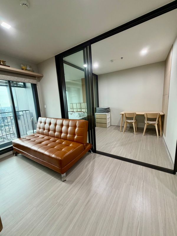 Life Sathorn Sierra ห้องว่างพร้อมให้เช่า 1 bedroom plus ใกล้ bts ตลาดพลู 17,000/เดือน