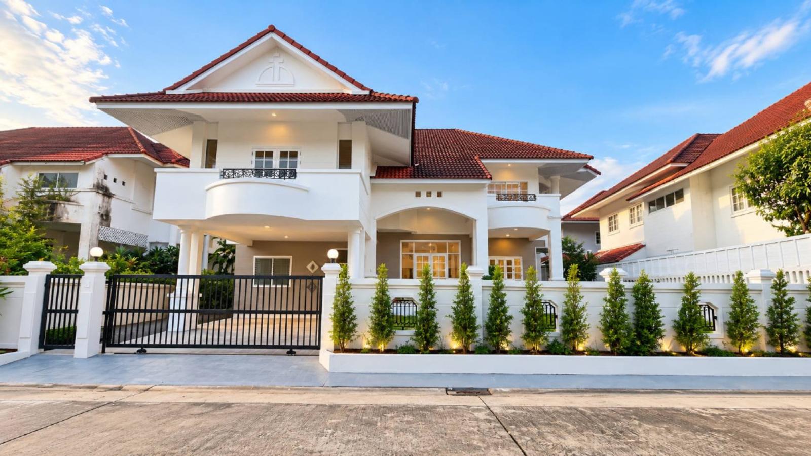 ขายหมู่บ้านปรีชา ศรีนครินทร์ บางแก้ว บางพลี สมุทรปราการ CX-180138