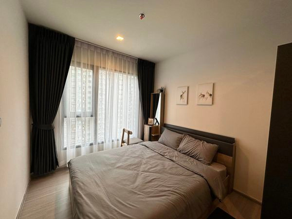 Unit Available at LIFE Asoke Hype Multiple units available—prices negotiable!