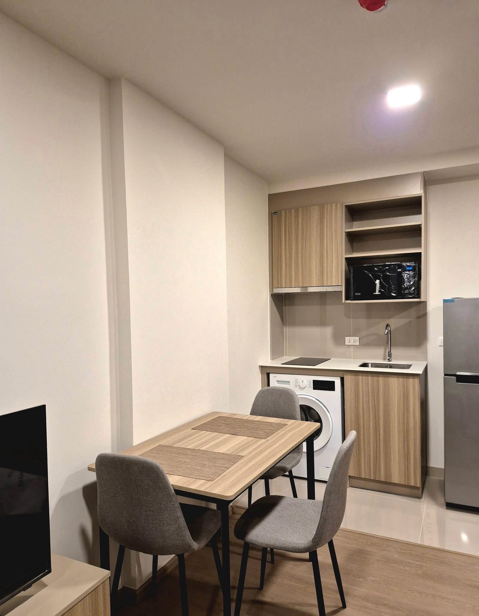 The base Ratchada 19 / 1 bedplus 34 sqm. 2fl./ 23,000 – รูปที่ 2