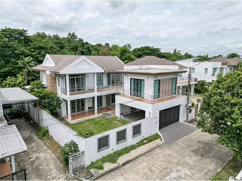 Single house Chaengwattana 14