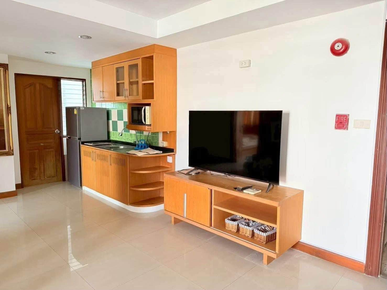 ให้เช่า วิวิด ทาวเวอร์ คอนโด (Vivid Tower Condo for rent 60 Sqm 13K ) ซ. พัฒนาการ 54  ห้องมุม 60 ตร.ม. (ใกล้ โลตัส พัฒนาการ) – รูปที่ 2