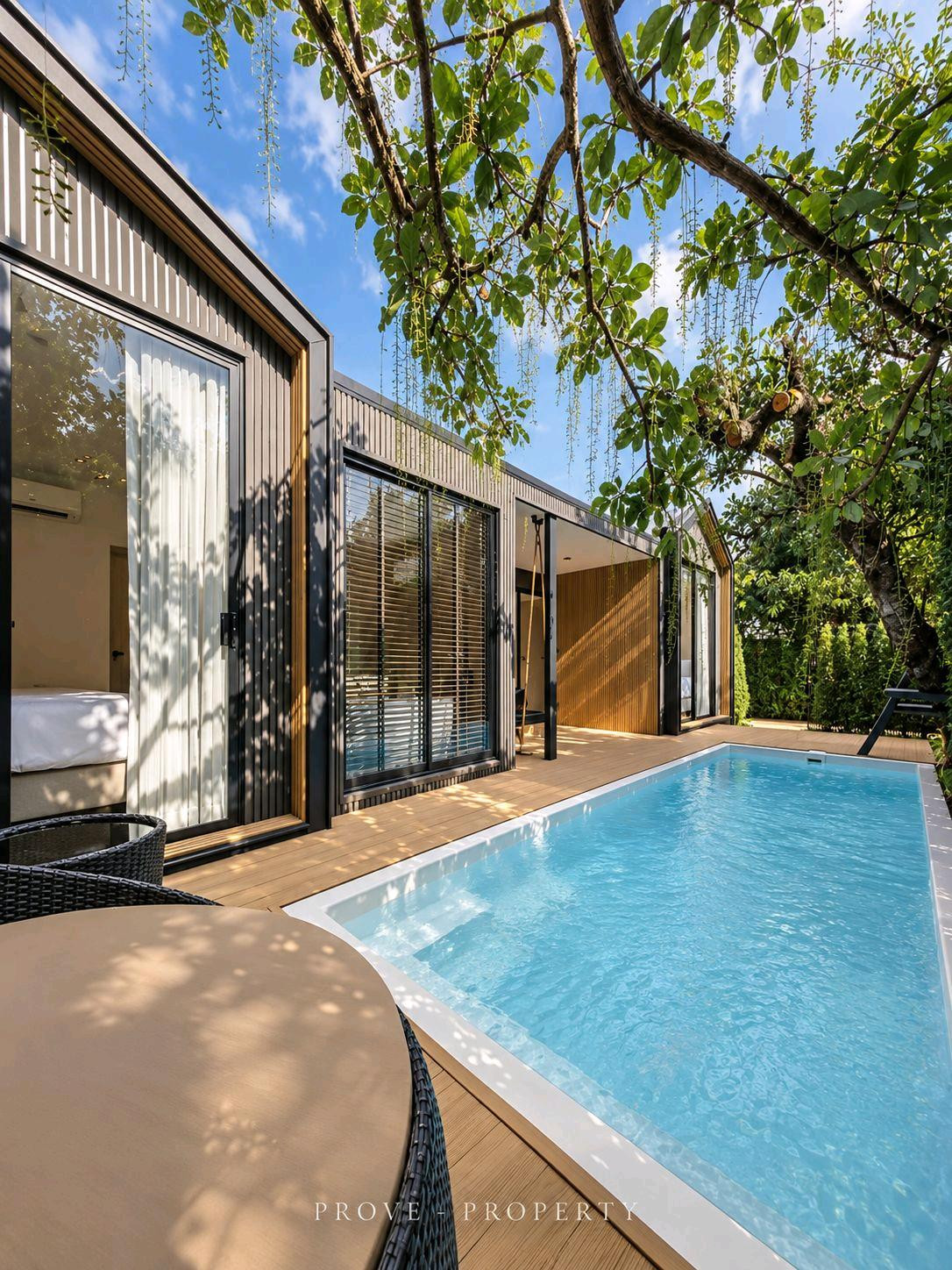 Newly built pool villa, Sukhumvit 50, near BTS On Nut, usable area 290 sq m, land 85 sq m, parking for 6 cars | 086-929-9929