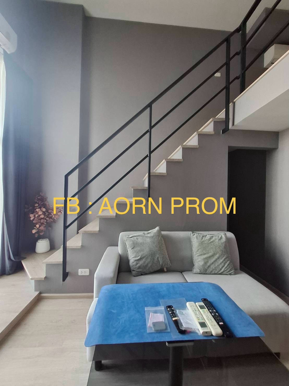 (Agent Post) Ideo Sathorn-Wongwian Yai Ideo Sathorn-Wongwian Yai has many rooms to choose from. Duplex 15,000 / One Bed 14,000 / Studio 13,000 ◆ Fully furnished