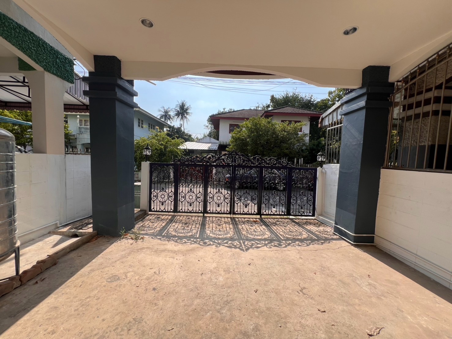 เช่า บ้านทาวน์เฮ้าส์ใหญ่3ชั้น Renovate ใหม่ – รูปที่ 2