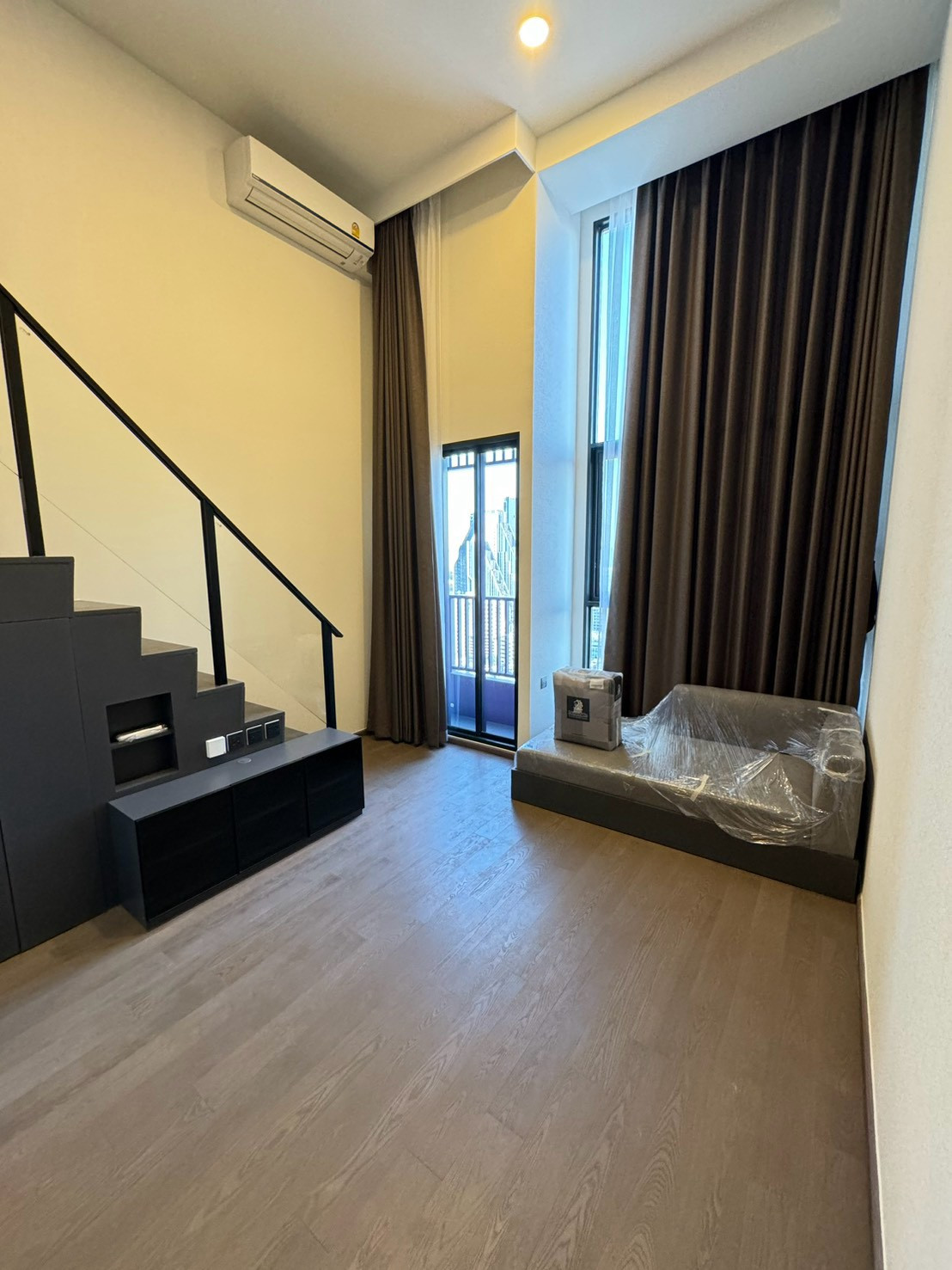1ห้องนอน 1ห้องน้ำ ให้เช่า เฟอร์นิเจอร์ตกแต่งพร้อมอยู่ เครื่องใช้ไฟฟ้าครบ – รูปที่ 3